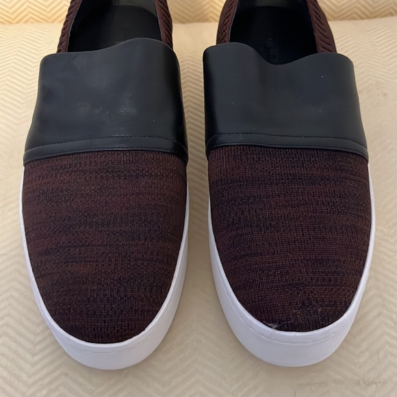 NWOT Vince shoes - Picture 5 of 9